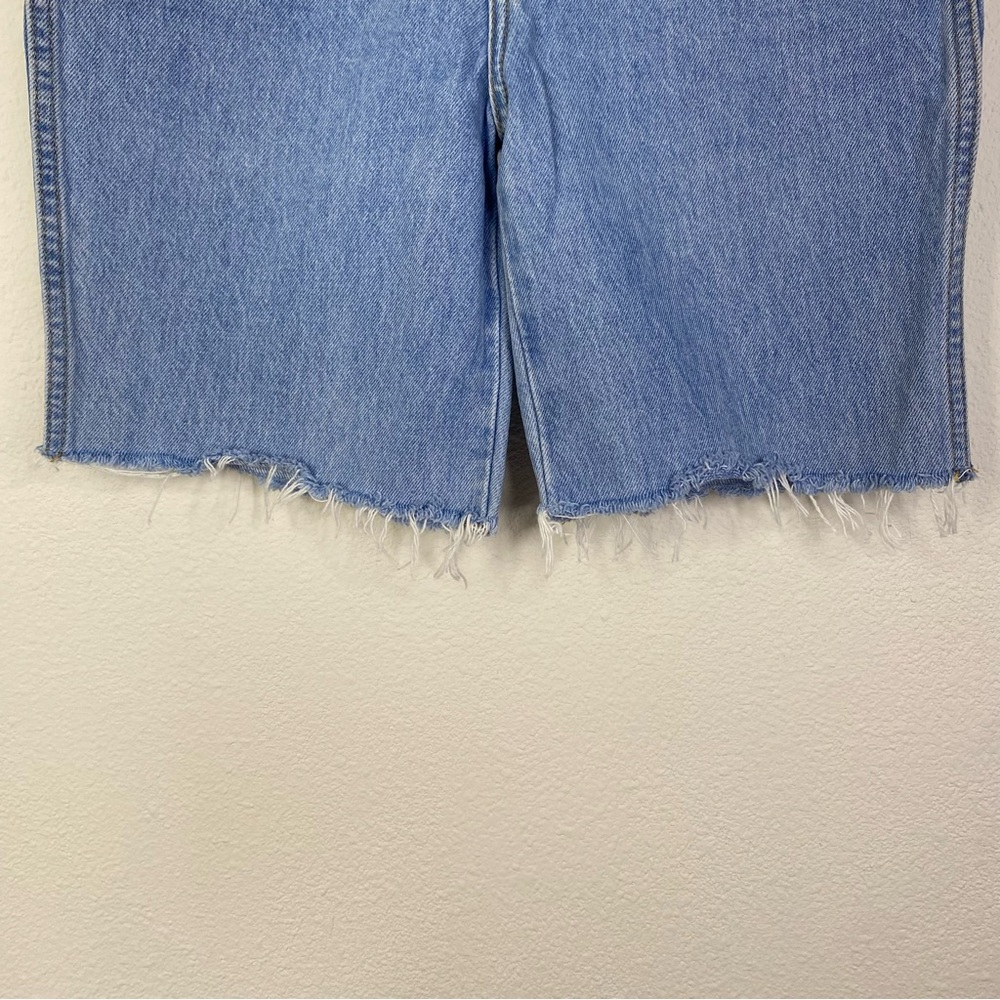 Wrangler Wanderer High Rise Women's Shorts 26x34 Light Wash Raw Hem Distressed - Picture 4 of 11